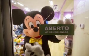 7 Dicas Para Presentear Fãs de Cultura Pop na Casa Encanta